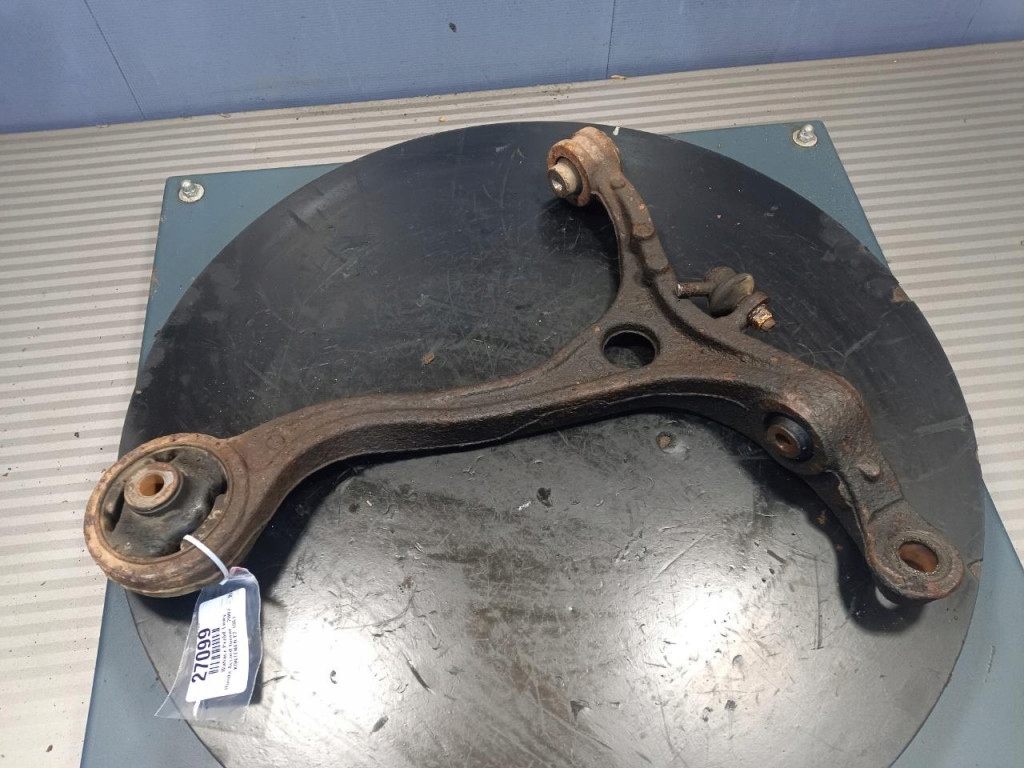 Купить Honda accord viii 2.2 idtec рычаг перед левый