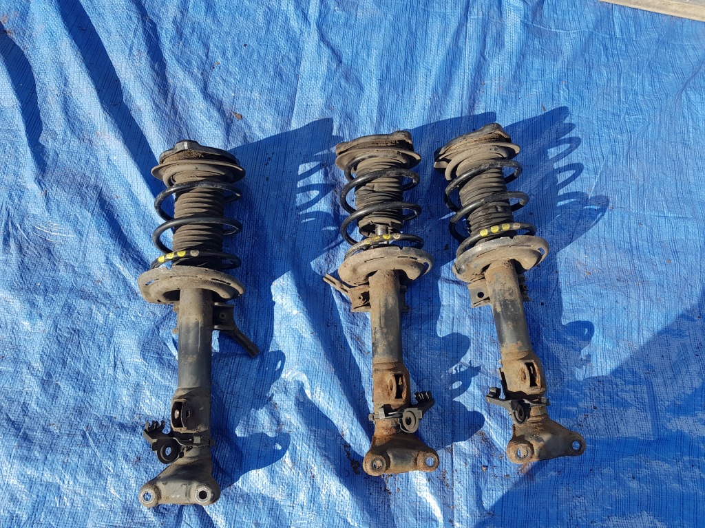 Купить Амортизатор перед левый правый mercedes w204 2043202966