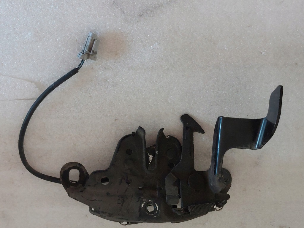 фото №1, Nissan pulsar замок капот 16r