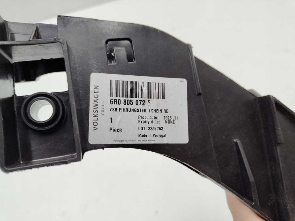 фото №6, Напрямна кронштейн лампи бампера правий перед vw polo 6r v 6r0805072e