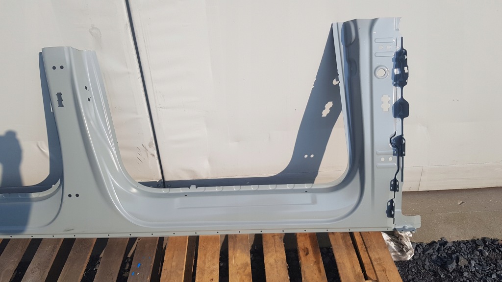 фото №2, Audi q5 80a порог блок двигателя правый четверть