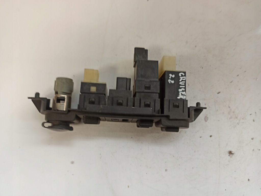 фото №10, Chrysler pt cruiser 2.2crd панель керування перемикачів 04671622af