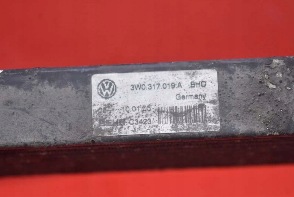 фото №12, Радіатор оливи 3w0317019a bentley continental 1 i gt 6.0 w12 560 km 03-12