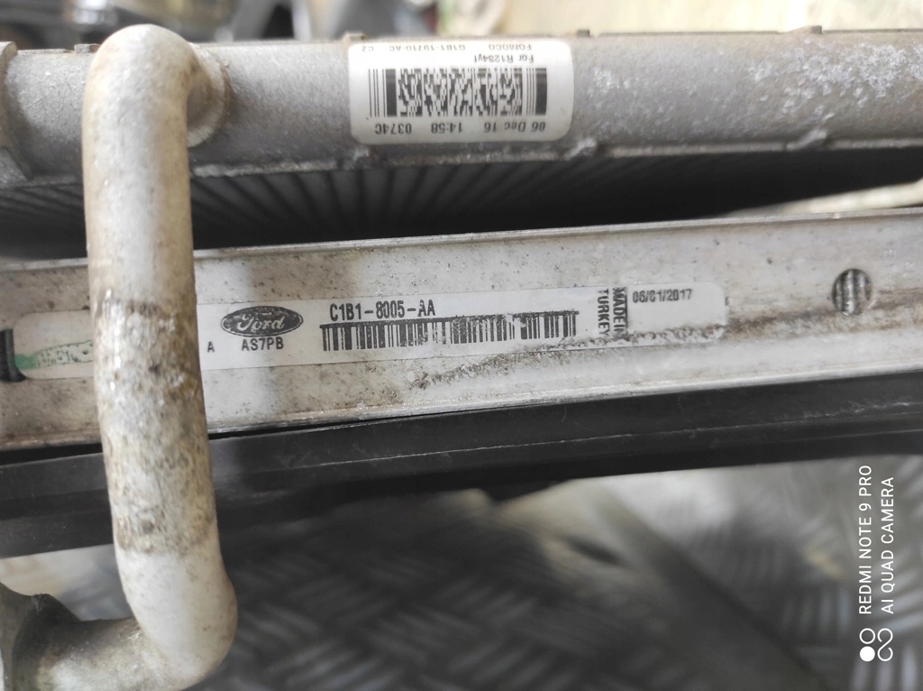 фото №10, Ford transit courier tourneo courier 1.0 радиатор радиатор вентилятор