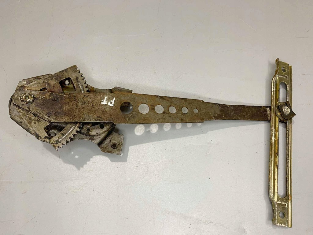 фото №6, Mercedes-benz w123 ручний підйомник скло правий задня