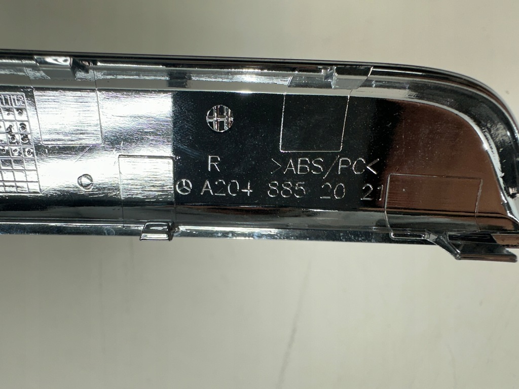 фото №7, Молдинг бампера правый задняя хром mercedes glk x204 a2048852021 nowa