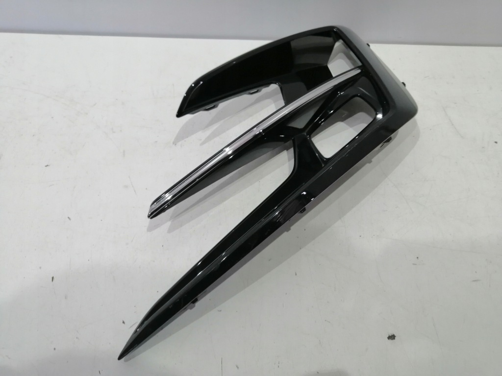 фото №5, Решётка бампера правая перед renault megane iv lift