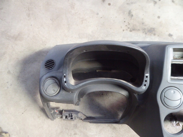 фото №10, Panda ii 03- приборная панель приборная приборная панель консоль 1.3