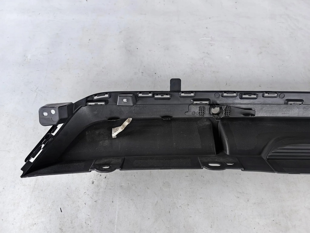 Renault clio v hb e-tech- спойлер накладка бампера задняя Недорого