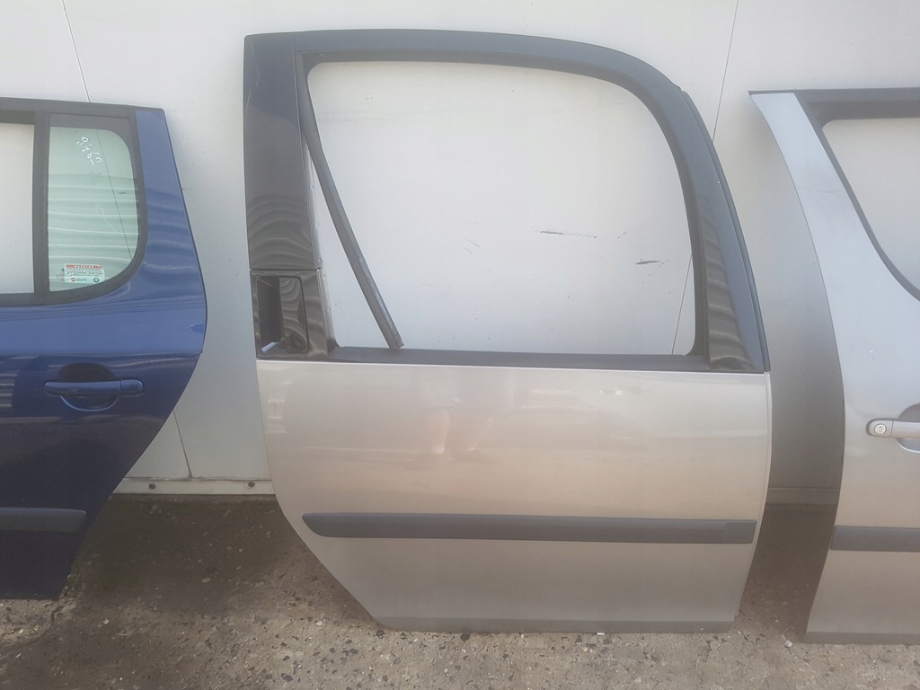фото №1, Skoda roomster 06-15r двері праве задня задня