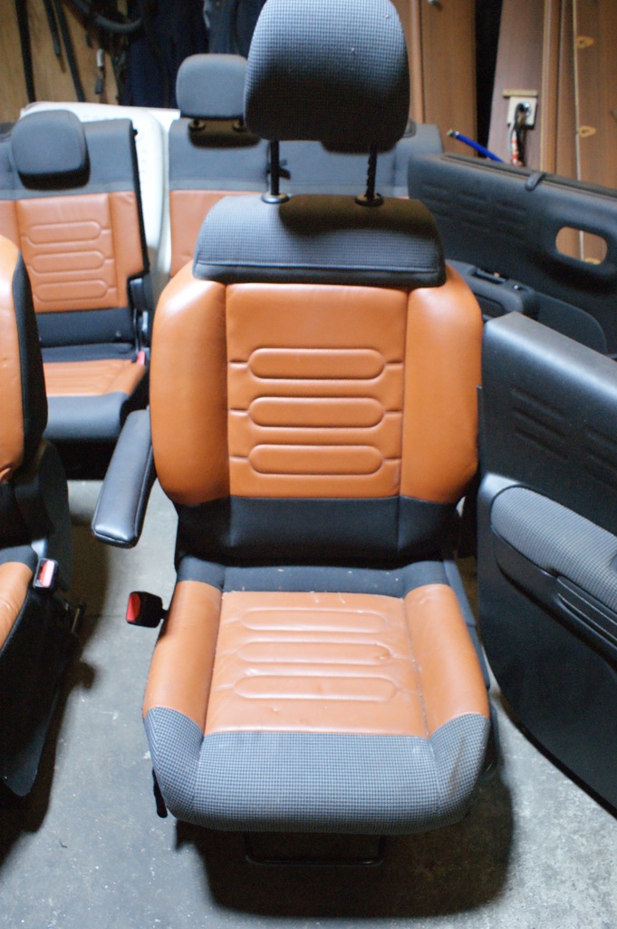 фото №8, Citroen c3 aircross сидіння заднє сидіння обшивки 2017r