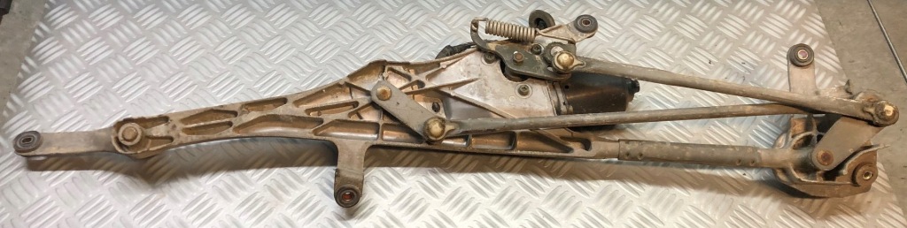 Купити Lexus rx ii механізм mwycieraczek перед 85110-48110