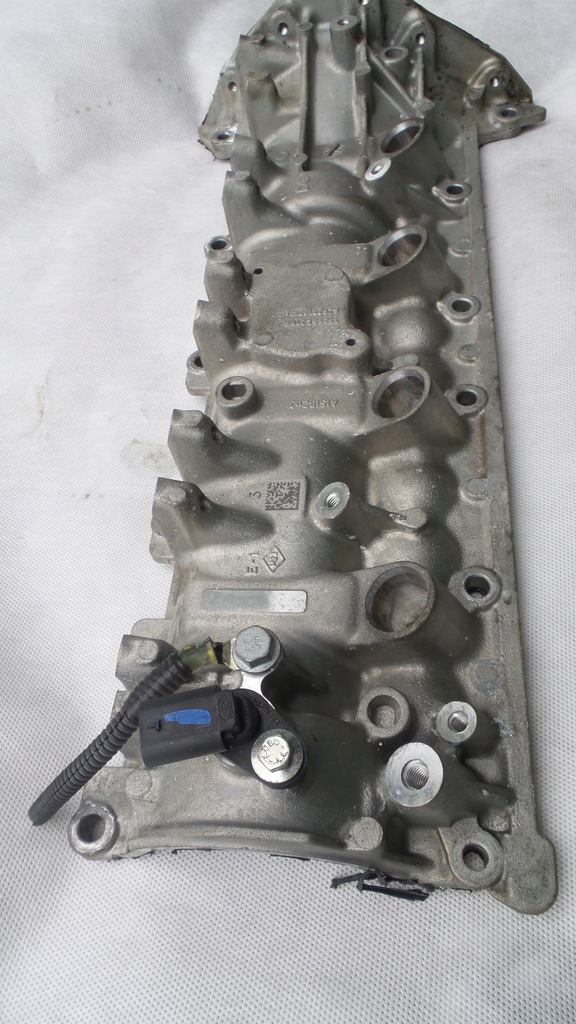 фото №6, Кришка клапанів 132654210r renault 1.3 tce talisman головки