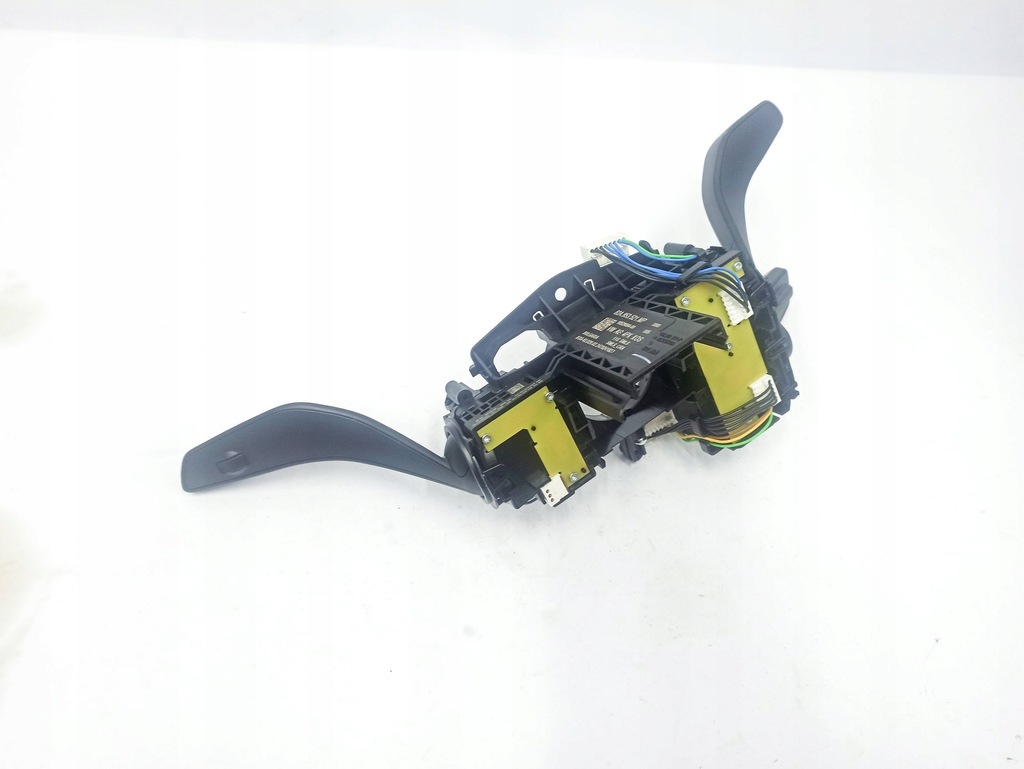 фото №12, Audi a1 2024 панели управление, переключатели