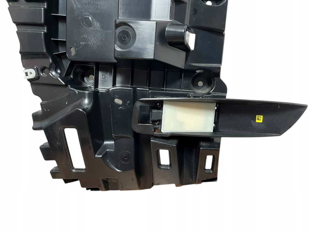 фото №4, Направляющая бампера левый задняя модуль радио bmw xm g09