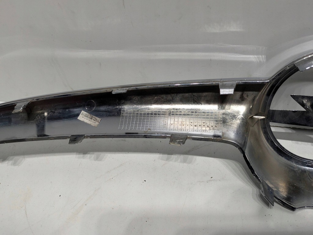 Решётка радиатора радиатора решётка радиатора перед opel karl 95238849 Киев