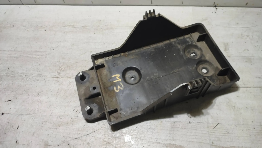 фото №1, Mazda 3 iii bm 17r основа акумулятор