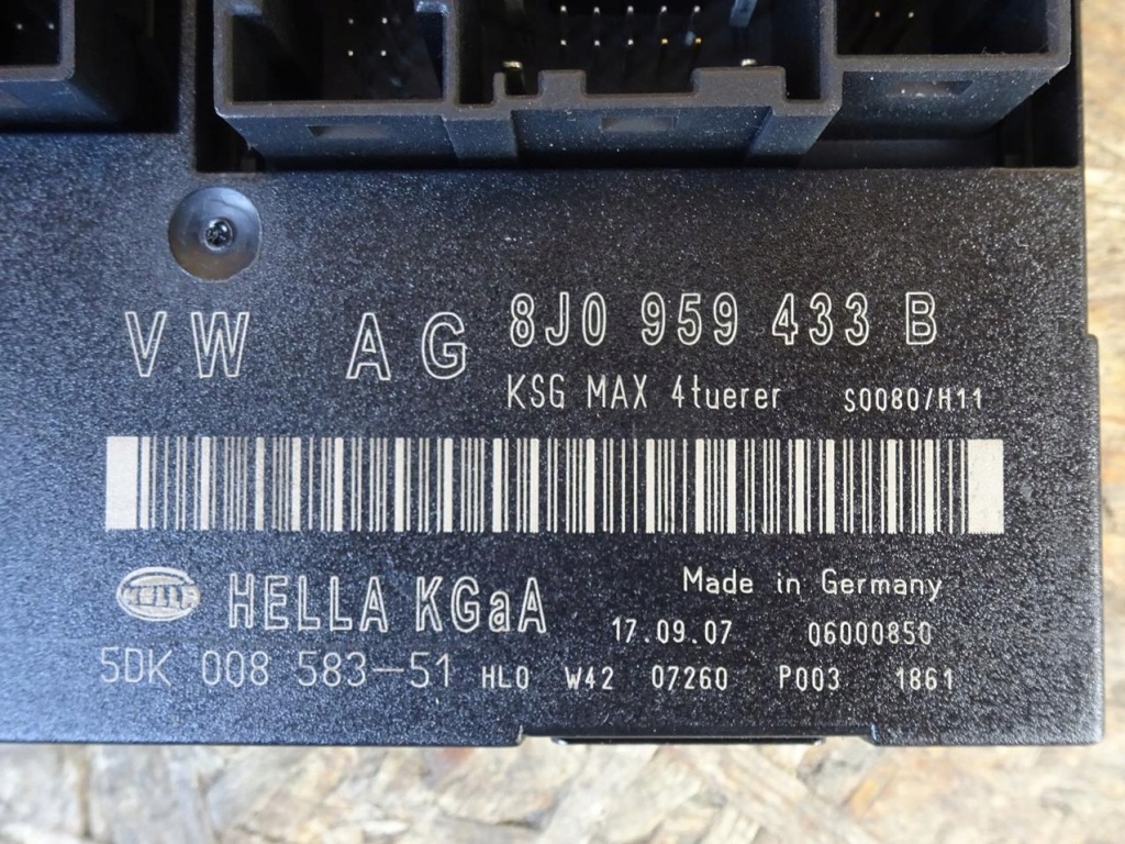 фото №4, Audi tt 8j r32 06-14 модуль комфорта 8j0959433b