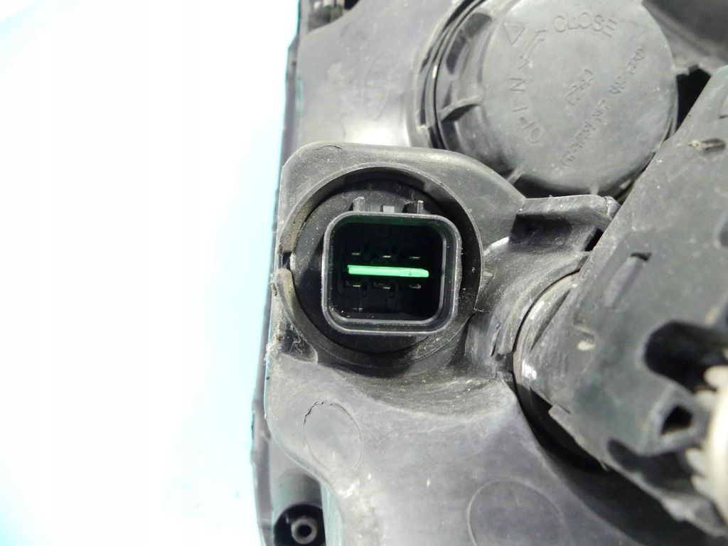 фото №10, Фара правый kia carens iii 06-13 europa