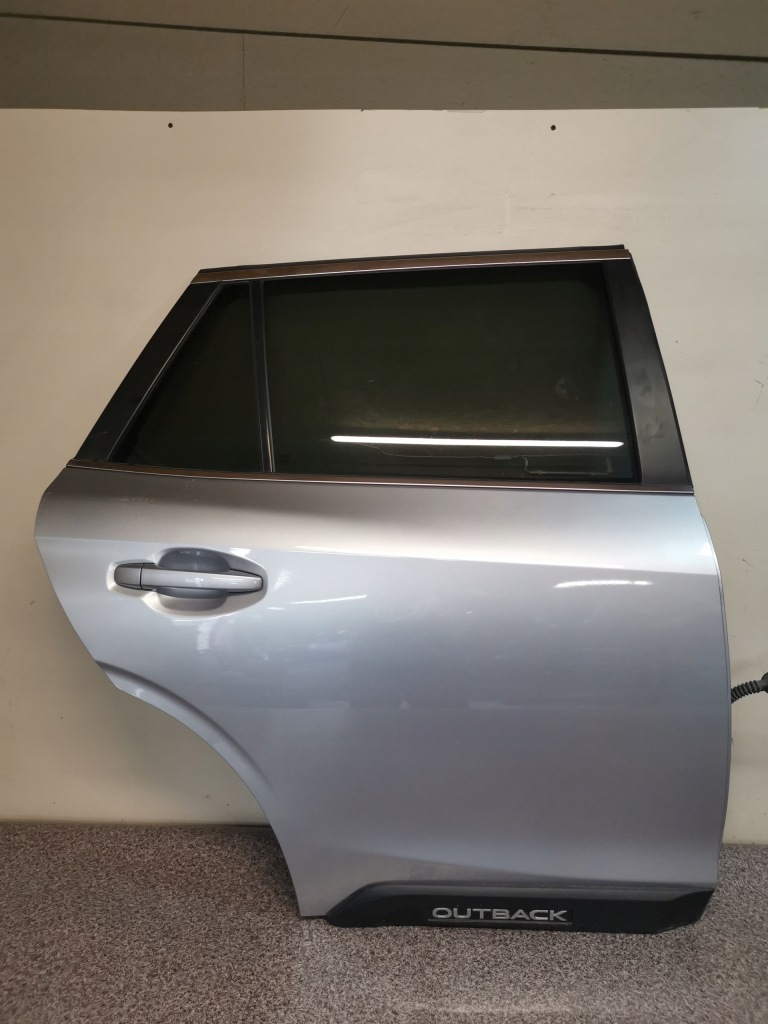 фото №1, Subaru outback vi 2020- дверь правое задняя задние usa g1u