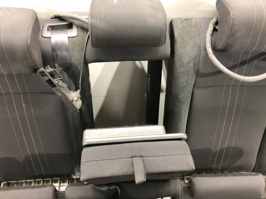 фото №5, Заднє сидіння drugi ряд vw golf vii kombi сидіння середня