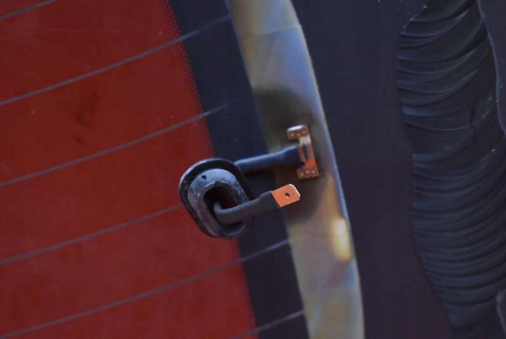 фото №5, Стекло задняя задняя citroen c4 cactus 14-17