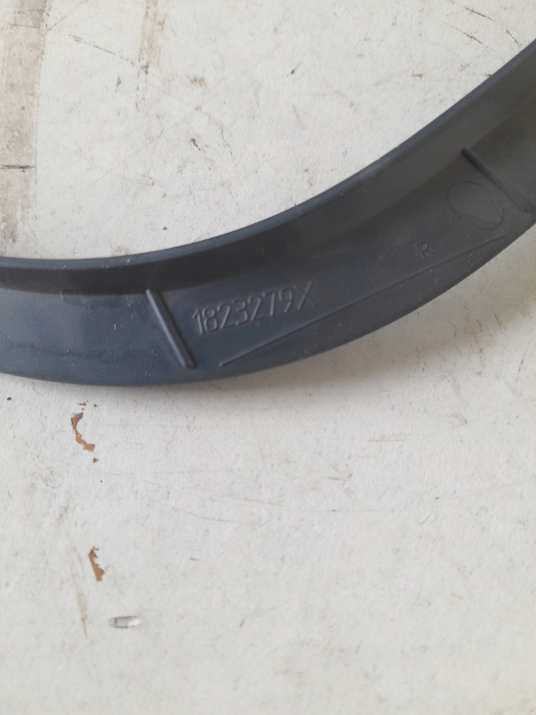 фото №4, Рамка лампы правая citroen c3 aircross