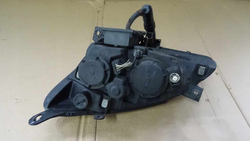 фото №6, Citroen c5 i relektor лампа правый перед ксенон