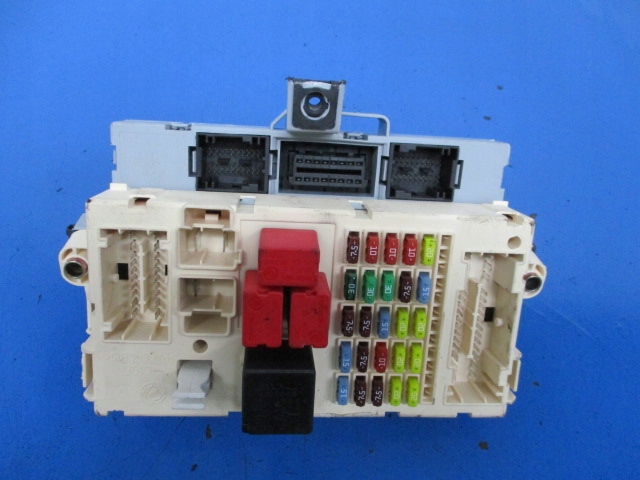 фото №1, Fiat stilo коробка запобіжників внутрішня