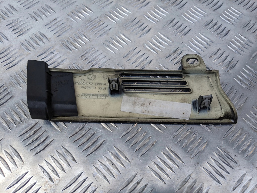 фото №2, Панель заглушка решётка scania ntg r s левая сторона