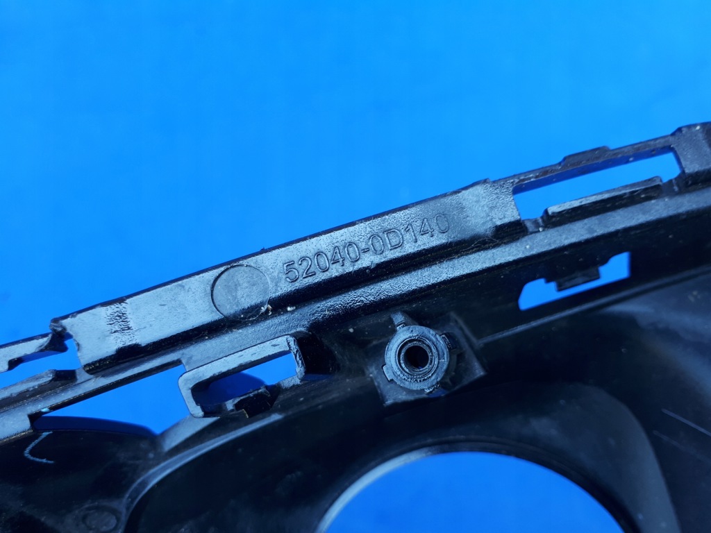 фото №5, Toyota yaris 2017- 17- заглушка ліва решітка рамка