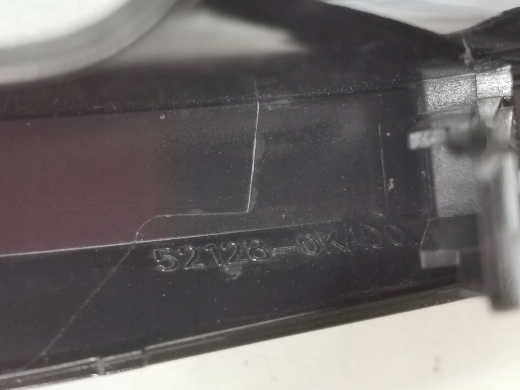 фото №15, Решётка бампера передний toyota hilux левая 808.