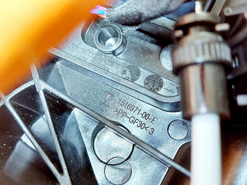 фото №8, Tesla y model y 24r. разъём шланг зарядки 1490374-20-e