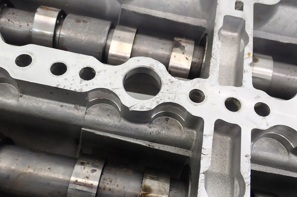 фото №8, Fiat ducato iveco daily крышка клапанов 2.3 jtd