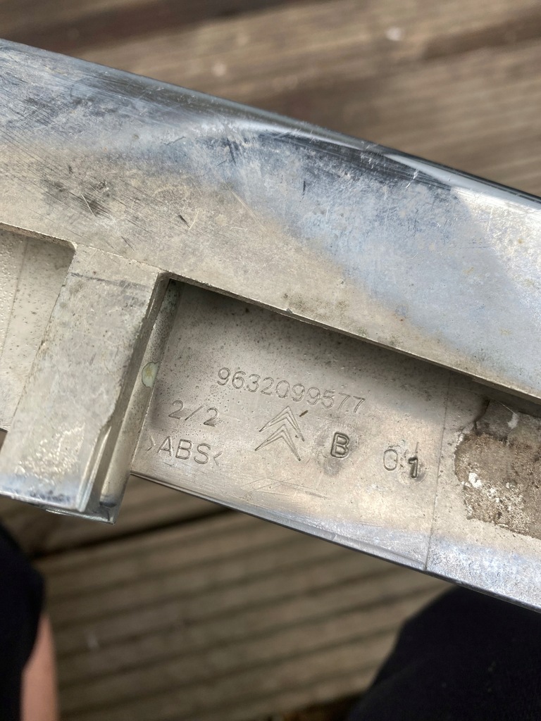 фото №6, Решётка радиатора решётка радиатора citroen xsara picasso 9632099577