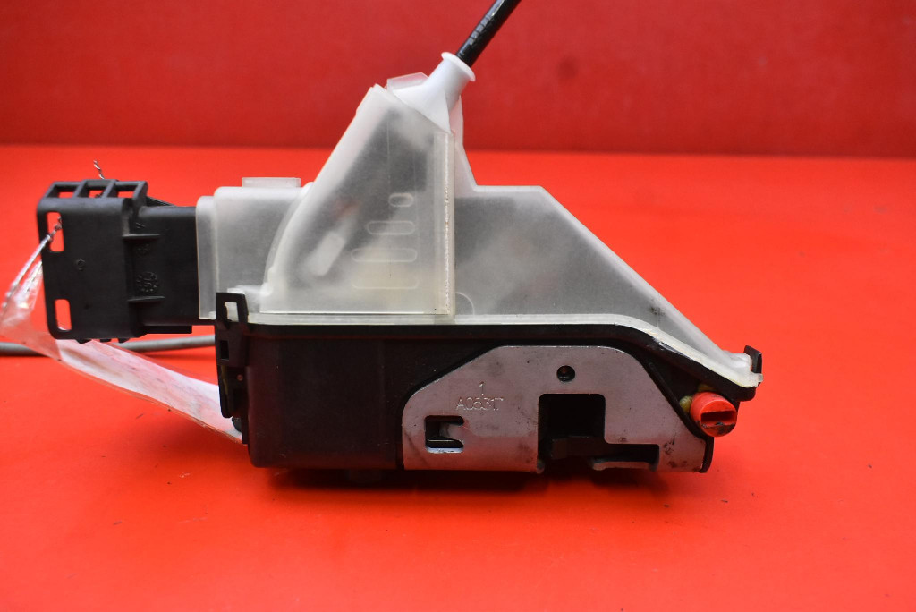 Замок двері правий задня задній 16943328 citroen c-elysee 2 ii 12-17 в Україні