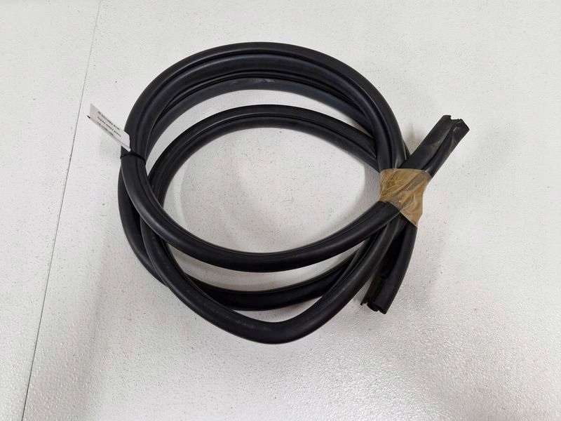 фото №6, Toyota matrix 2 ii e140 прокладка двері правий задня права задня кузовна