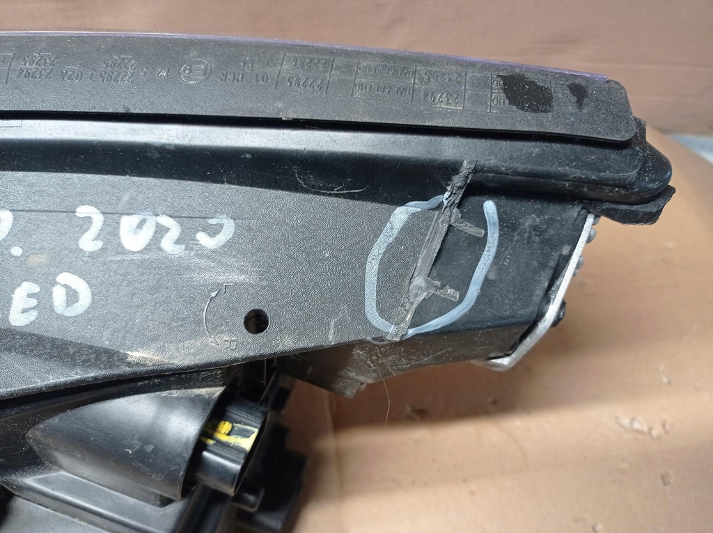 фото №8, Лампа фара правый hyundai i30 full led 20- eur