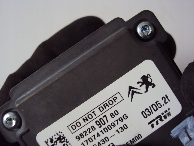 фото №5, Камера скло перед citroen c4 picasso ii peugeot