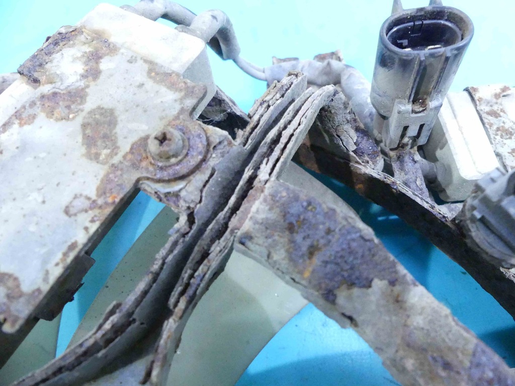 фото №8, Вентилятор радиатора mazda 2 ii de 07-14 1.6 citd