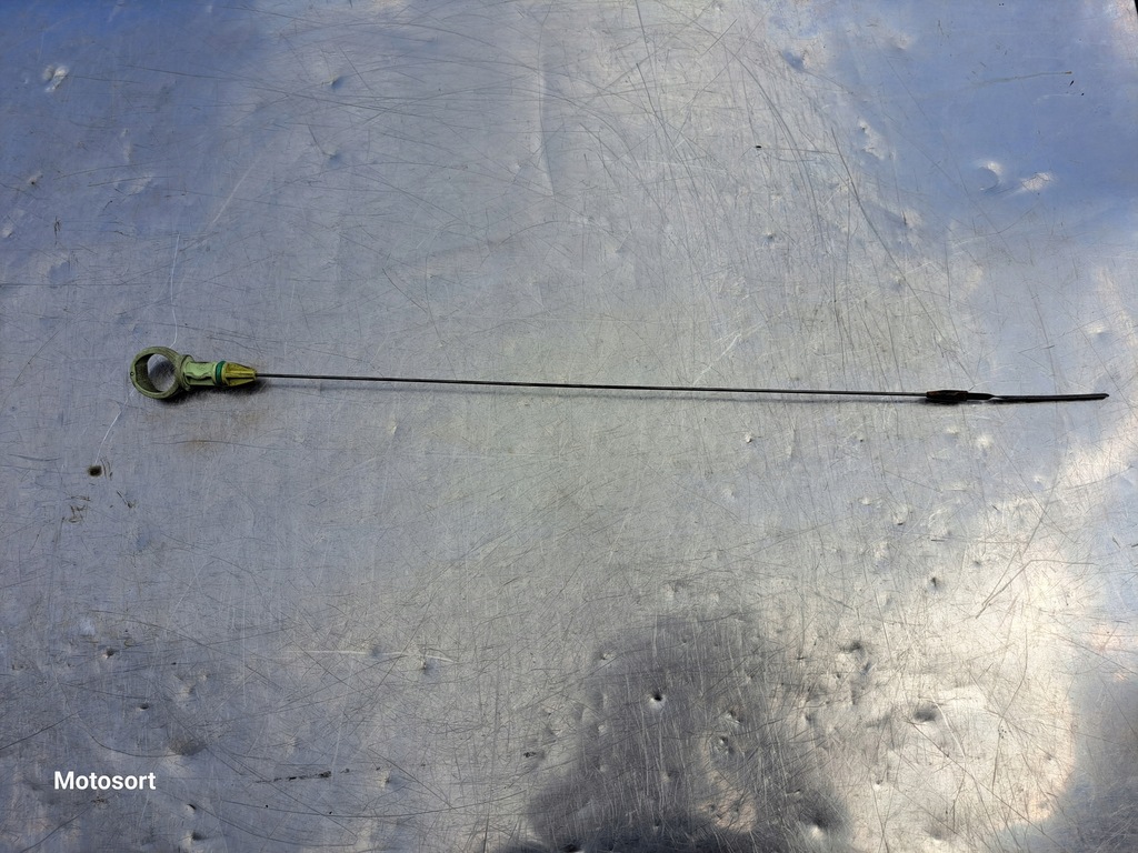 фото №1, Peugeot 2008 1.2 thp hn05 щуп 9815748080