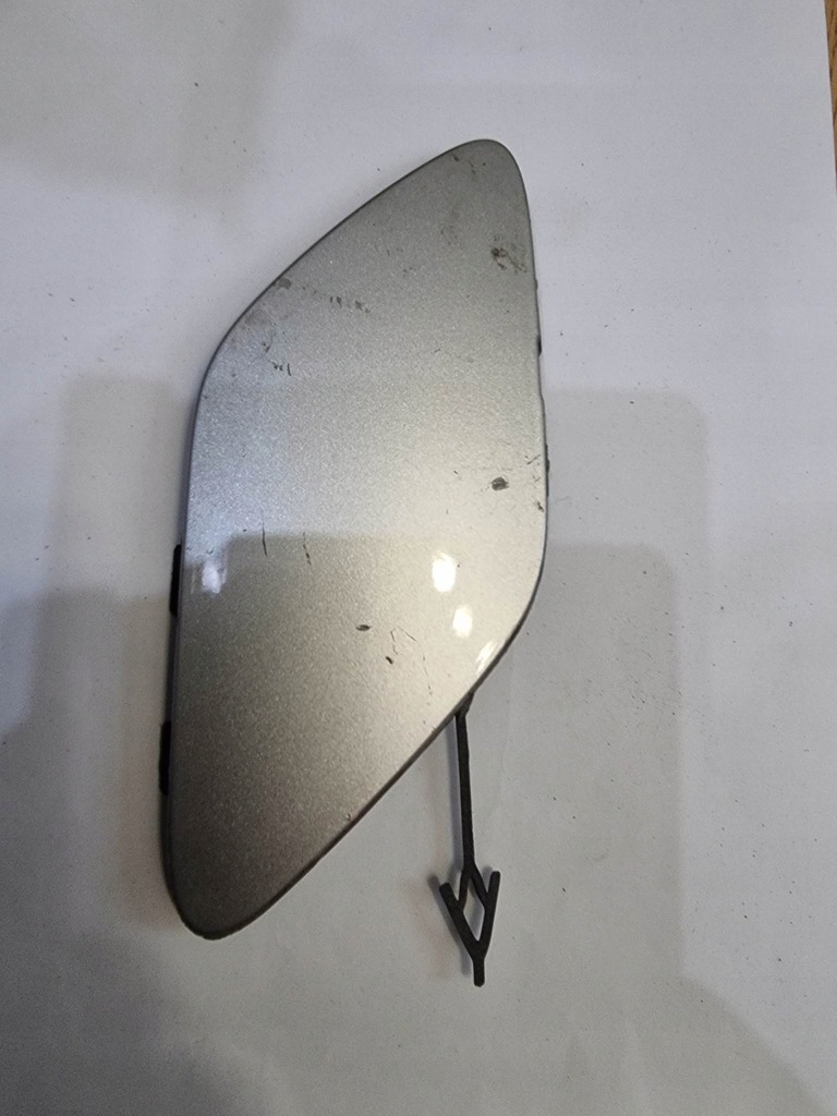 фото №1, Opel astra k lift - заглушка фаркоп перед