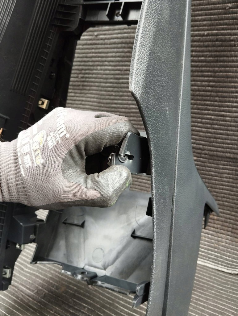 фото №11, Тунель середній підлокітник vw golf vii hb europa