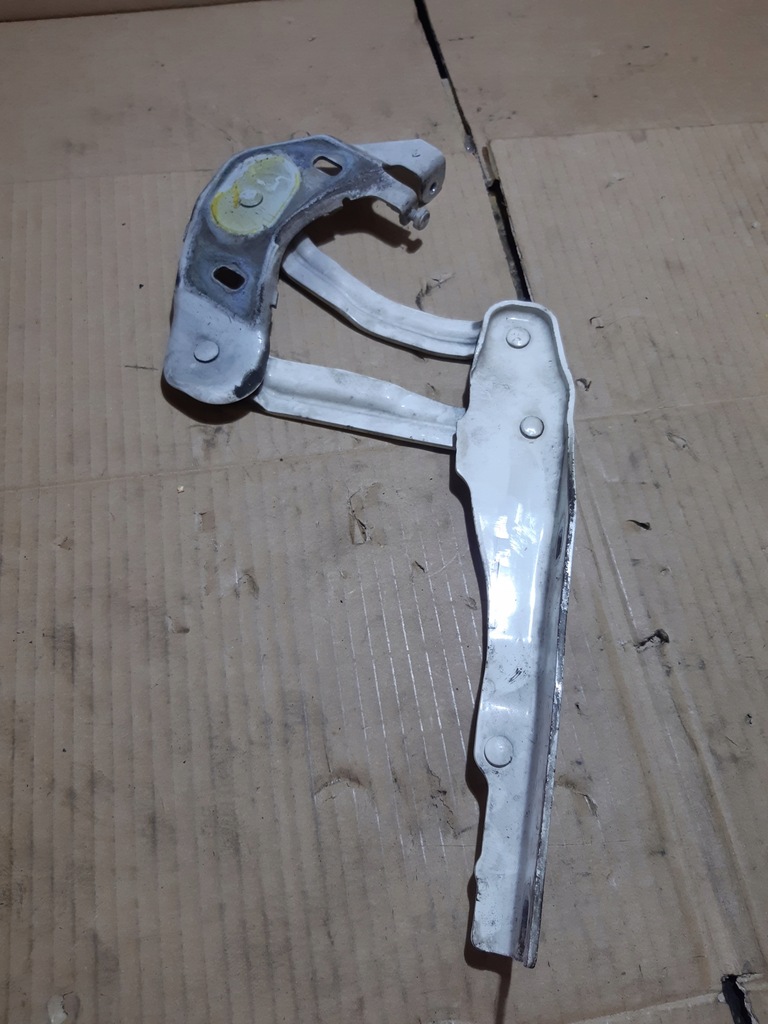 фото №9, Audi a1 8x петли капот левый правый комплект 8x0823301 8x0823302