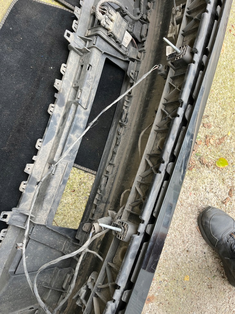 фото №9, Kompletny бампер задня задній audi a3 8y sedan w колір ly9t pdc