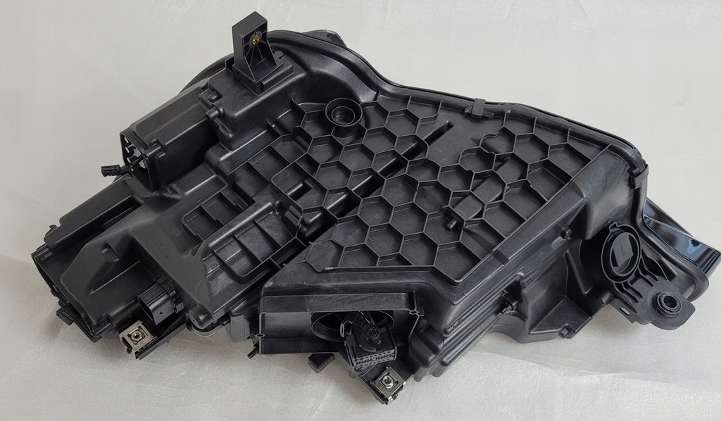 фото №16, Лампа права перед audi q8 e-tron 2018- full led 4ke941040d