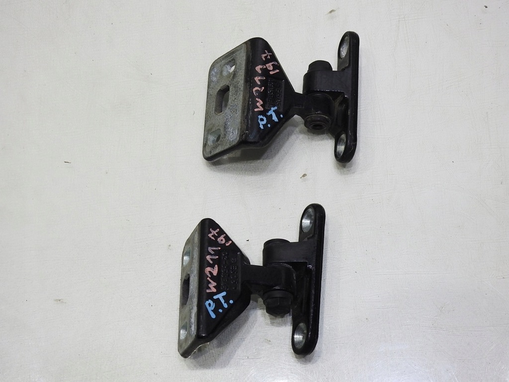 фото №5, Петли дверь правый задняя 197 mercedes w211