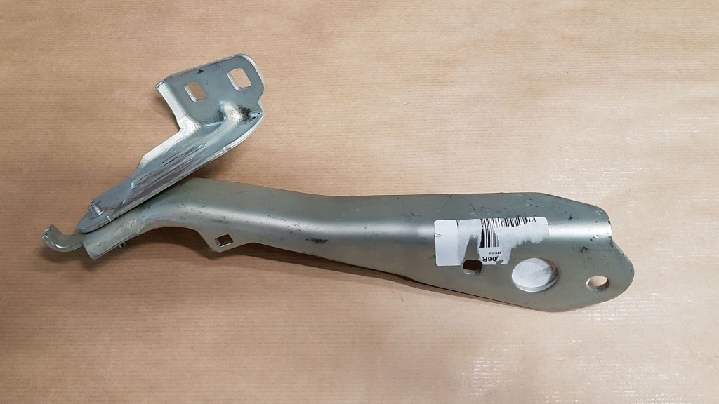 фото №2, Петля капот renault master 654010006r