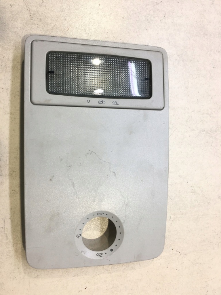 фото №1, Лампа стельовий ibiza ii fl 1.9 sdi 6k0877381