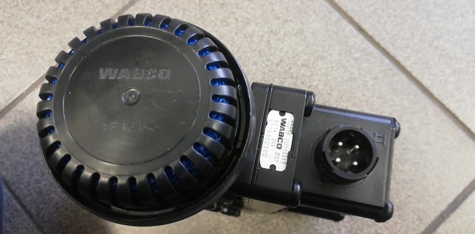 фото №7, Wabco клапан электромагнитный ecas 3 volvo fh